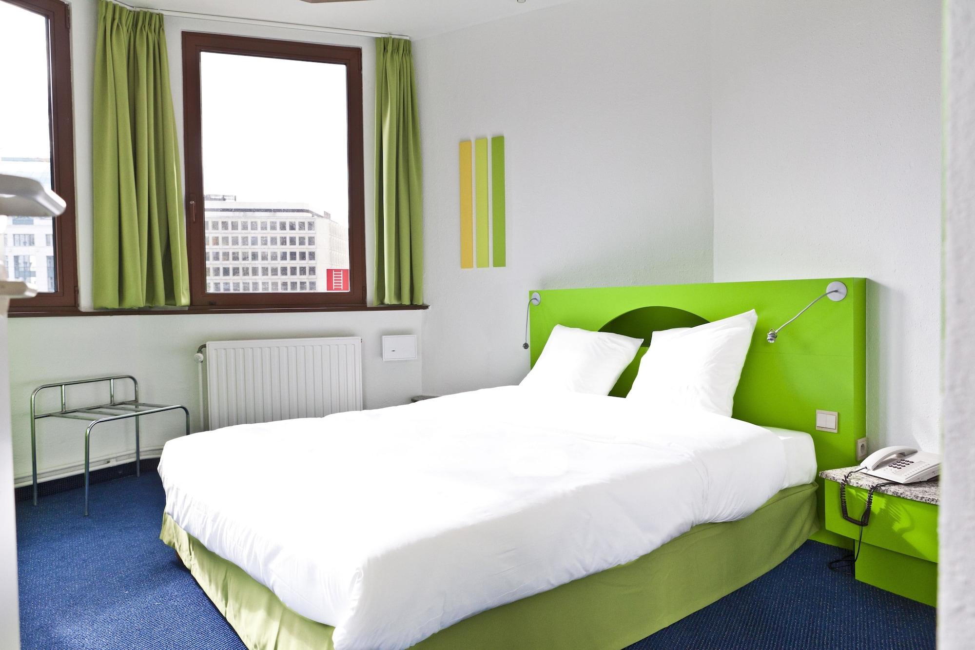 Hotel Siru Brussels Saint-Josse-ten-Noode Rum bild
